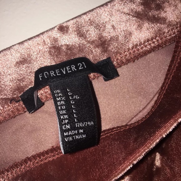 Velvet Skirt - Picture 2 of 2